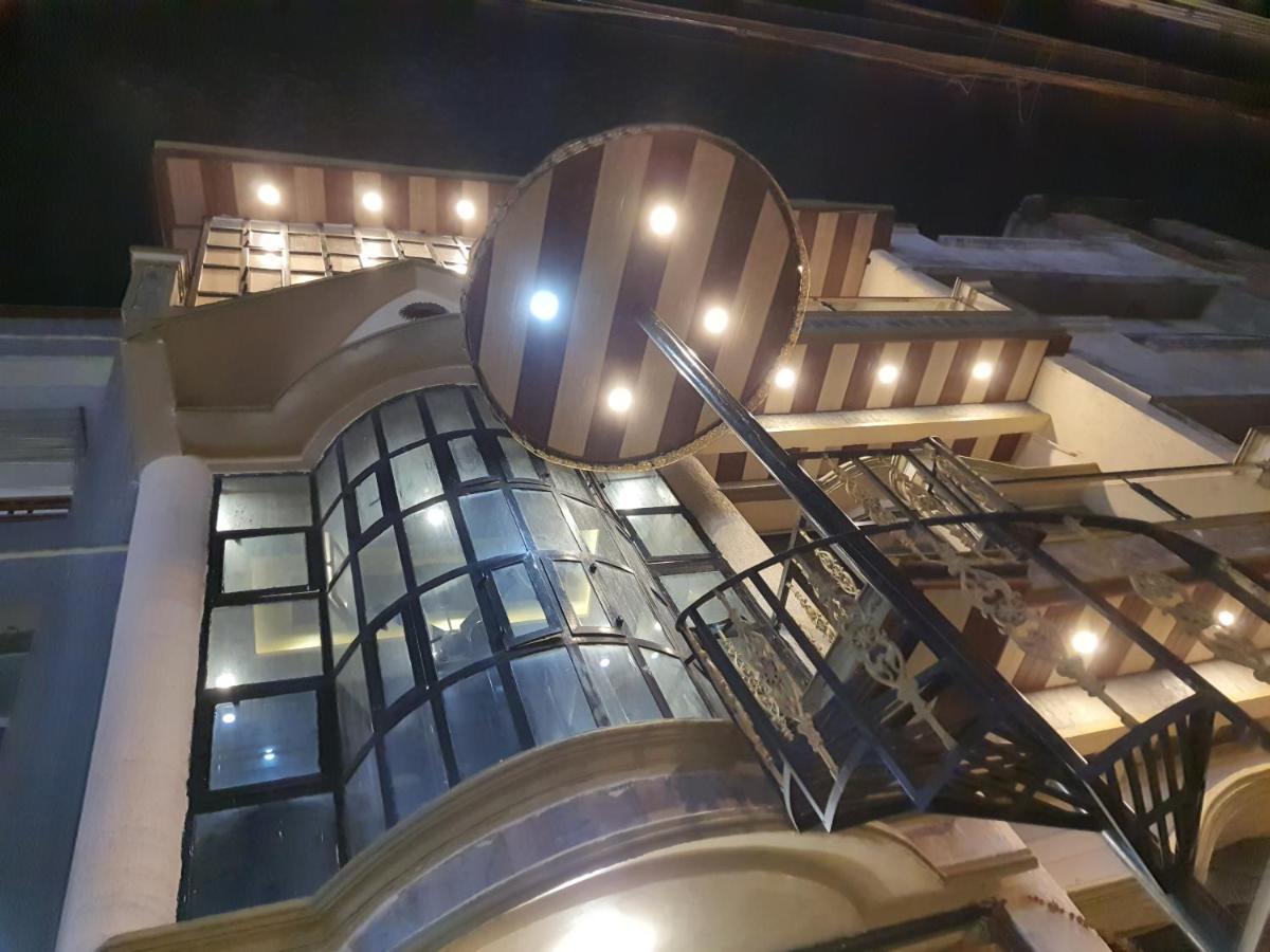 Divine Hotel & Banquet Hall โบปาล ภายนอก รูปภาพ